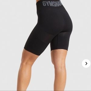 Gymshark bike shorts 🩳 medium